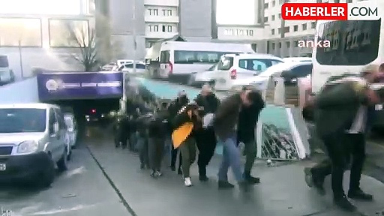 İstanbul Emniyet Müdürlüğü, IŞİD'e bağlı terör örgütü şüphelilerini gözaltına aldı