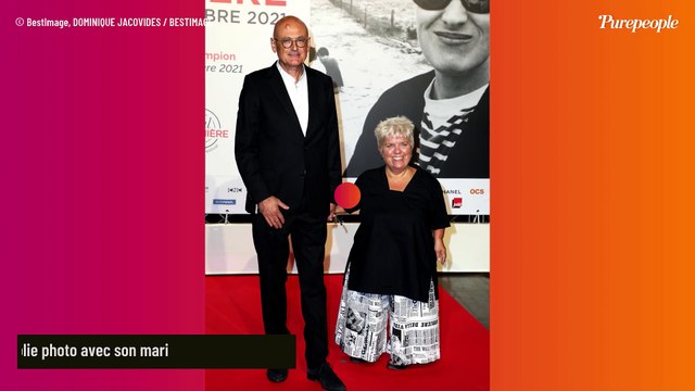 Mimie Mathy au plus mal ? Jolie photo avec son mari et message piquant, elle met les points sur les i !
