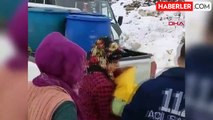 Kardan Yolu Kapanan Köyde Rahatsızlanan Bebek Hastaneye Yetiştirildi