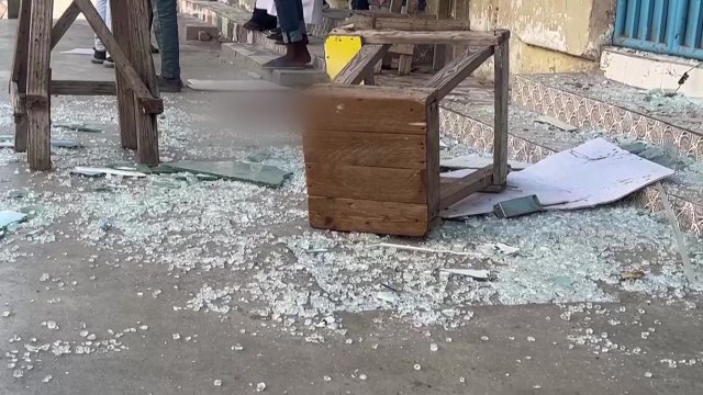 소말리아 수도 시장서 연쇄 폭발로 최소 10명 사망 / YTN