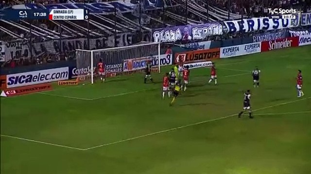 Gimnasia 2 - 0 Centro Español | Felipe Sánchez, de cabeza, puso el 2 a 0 en Quilmes