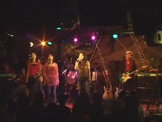 チェリーブラッサム／ダイナマイトポップス