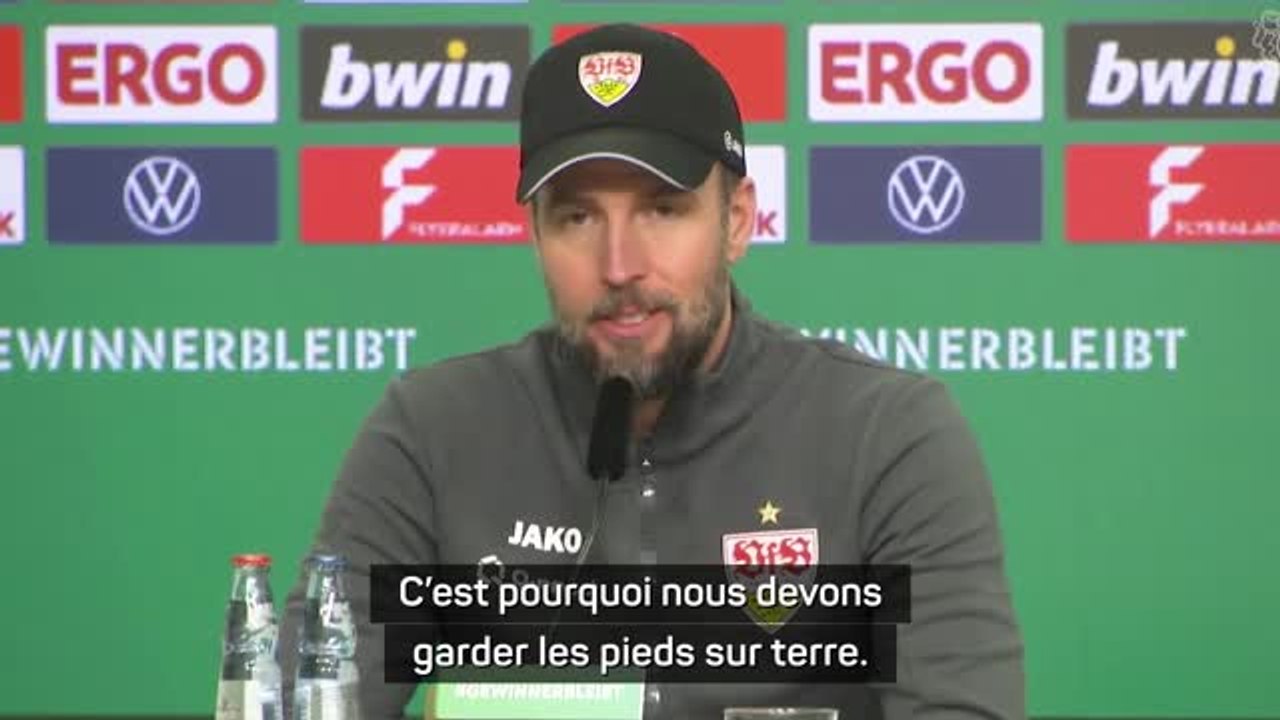 Stuttgart - Hoeneß : "Nous devons garder les pieds sur terre"