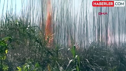 Serik'te ahşap evin bacasında çıkan yangın kısa sürede söndürüldü