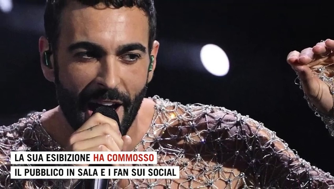 Marco Mengoni torna a cantare "Due vite" a Sanremo e commuove tutti anche quest'anno