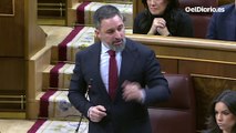 Abascal abre un frente contra el PP por el campo: 