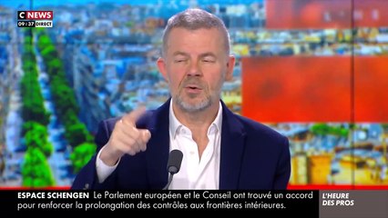 Pascal Praud dénonce le journal "Libération" qui ne consacre pas une ligne ce matin à l’hommage de la France aux victimes du Hamas: "C’est une honte ! Avant, c’était un grand journal" - Regardez