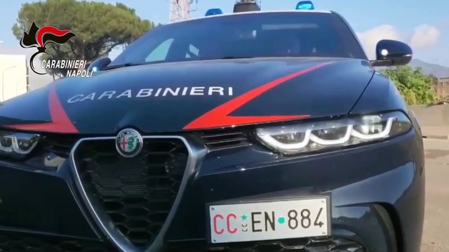 Napoli, scoperto poligono di tiro del crimine in una scuola abbandonata