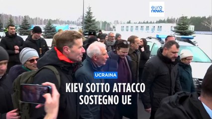 Ucraina, pioggia di missili su Kiev: scattano i sistemi di difesa aerea