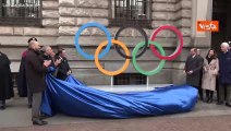 Milano-Cortina, svelati a Milano i simboli delle Olimpiadi invernali del 2026