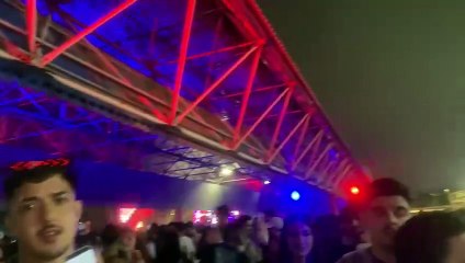 O DIA QUE TODAS AS GATA DE FACULDADE QUERIA BEIJAR O MARTINS NO FESTIVAL BONJUR