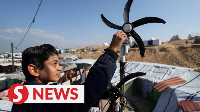 'Gaza's Newton' generates electricity for family tent
