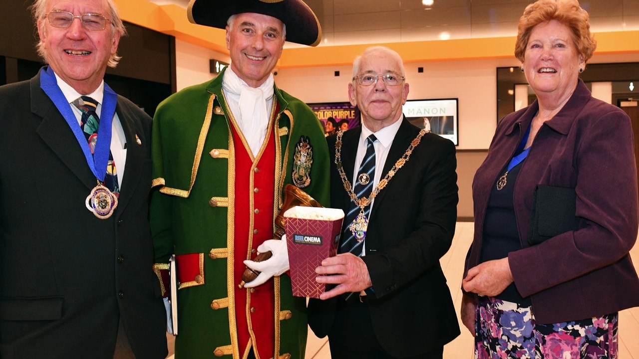 GALLERY: Chancellor Jeremy Hunt cuts the film reel to open Farnham's new cinema