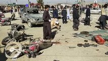 عشرات القتلى في انفجارين في باكستان عشية الانتخابات