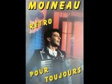 Moineau au piano joue et chante: Tout est permis quand on rêve.