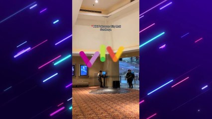 BYUUR! 'Air Terjun' dari Atap Bioskop Mall Surabaya