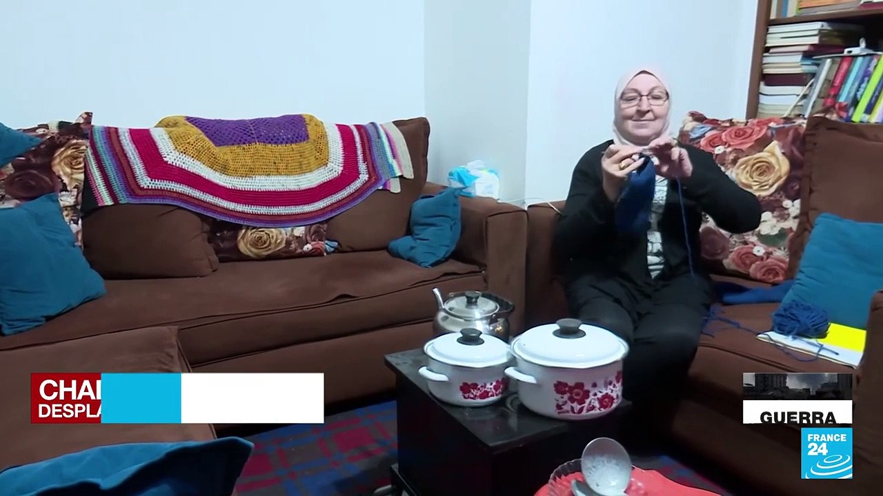 Libaneses huyen del fuego cruzado entre Israel y Hezbolá al sur del país