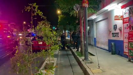 Gran despliegue de autoridades para detener a motociclista