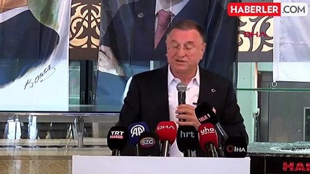 Hatay Büyükşehir Belediye Başkanı Lütfü Savaş Adaylıktan Çekilmiyor