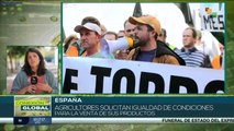 Agricultores españoles continúan protestas contra políticas de la Unión Europea