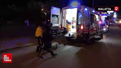 Malatya'da otomobille çarpışan motokurye yaralandı
