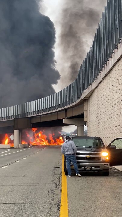 Massive Fire Blocks Freeway in Ohio