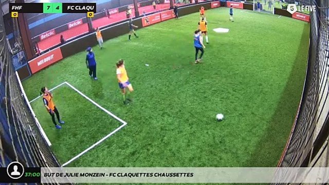 But de julie monzein - FC CLAQUETTES CHAUSSETTES