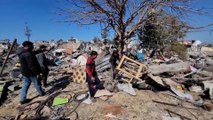 غارات إسرائيلية عنيفة على مناطق متفرقة شرق وجنوب مدينة دير البلح