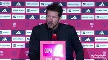 Simeone y su reacción tras ser preguntado por el árbitro