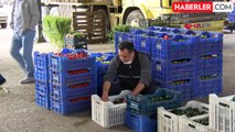 Antalya Toptancı Hali'nde Sebze ve Meyve Miktarı Düşüş Gösterdi