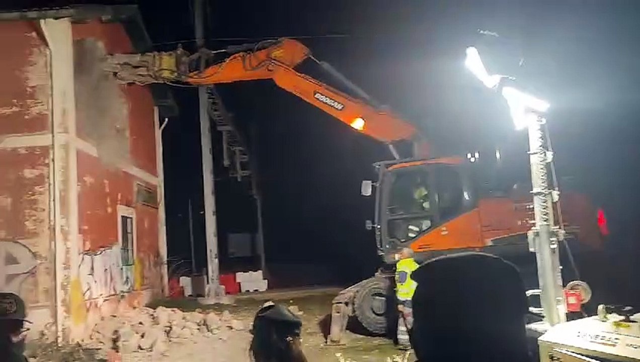 Demolición estación