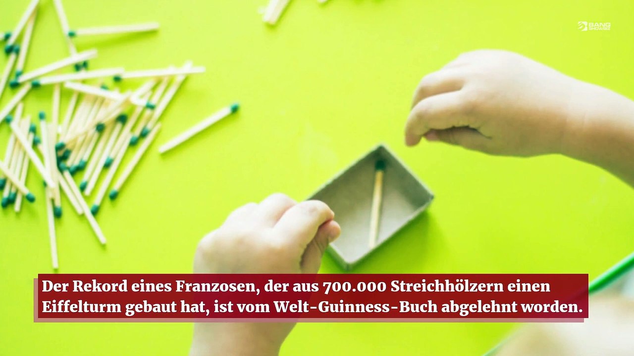 Mann baut Eiffelturm aus 700.000 Streichhölzern, doch sein Rekord wird abgelehnt