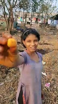 गोबर लेने गए थे बकरा मिल गया वाह village girls enjoying video