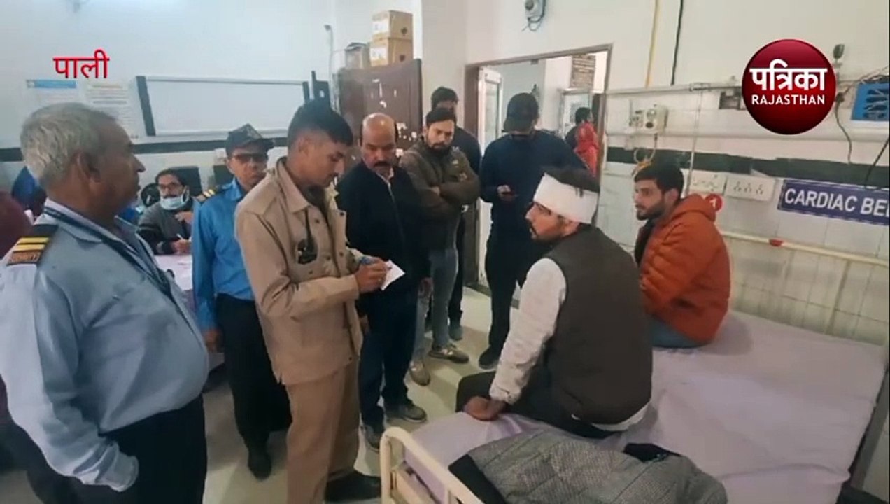 Car Accident : यहां कार असंतुलित होकर पलटी, पांच युवक घायल
