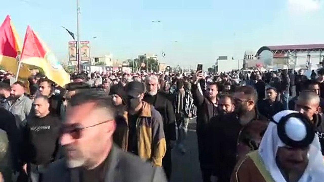 تشييع قيادي في كتائب حزب الله قتل بضربة أميركية في بغداد
