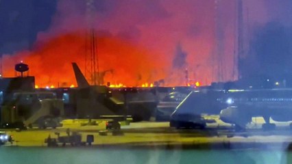 Island: Vulkanausbruch am Flughafen zu sehen