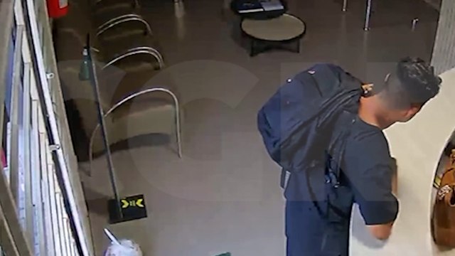 Vídeo mostra ladrão entrando em clínica e furtando pertences que estavam na bolsa de funcionária