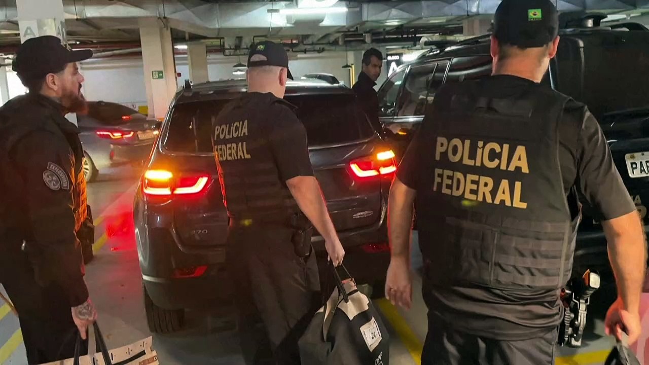 'Putsch'-Ermittlungen: Bolsonaro muss Pass abgeben