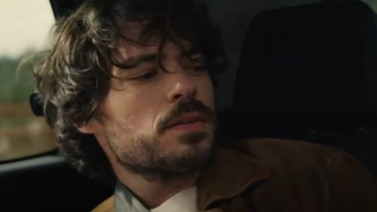 Voici - Un si grand soleil : qui est Nicolas Baisin, l'interprète de Romain, le mystérieux aide-soignant ?