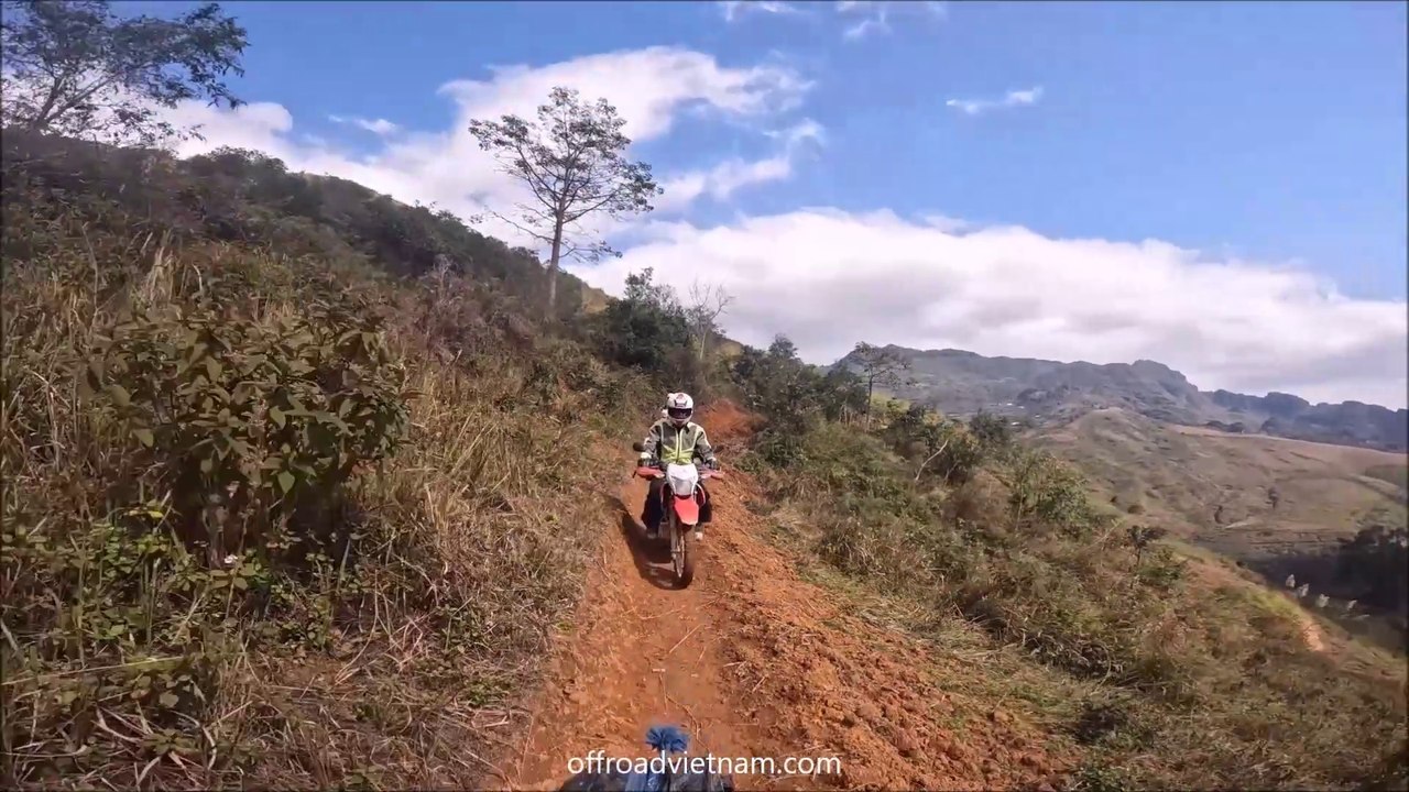 Vietnam Motorbike Tours: Let The Dirt Tracks Lead You To The Purest Joys | OffroadVietnam.Com