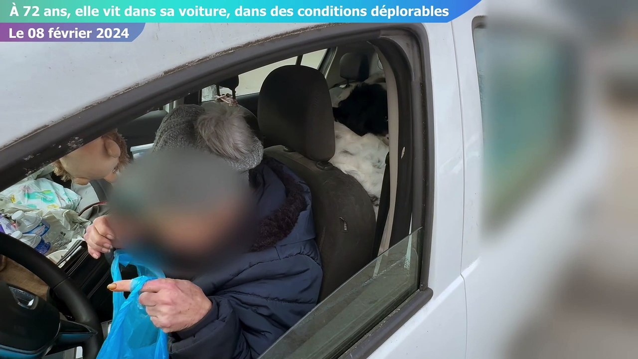 Pour rester avec son chien, une SDF de 72 ans survit dans sa voiture