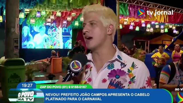 PREFEITO JOÃO CAMPOS APRESENTA CABELO PLATINADO PARA O CARNAVAL DO RECIFE