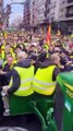 Colère des agriculteurs en Espagne: les images des centaines de tracteurs dans les rues de Barcelone