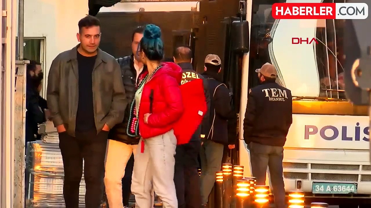 İstanbul Adliyesi Önündeki Terör Saldırısı Soruşturmasında 95 Şüpheli Adliyeye Sevk Edildi