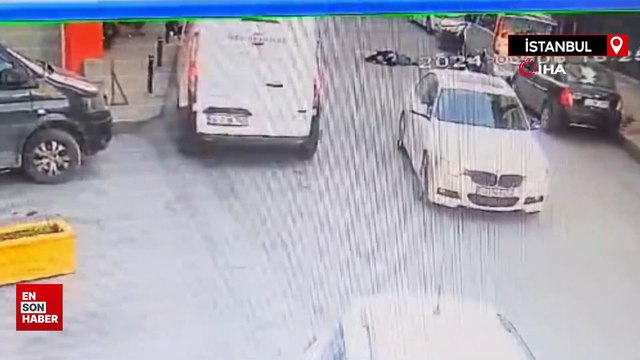 İstanbul’da motosikletli kişinin önünü kesip başından vurdular