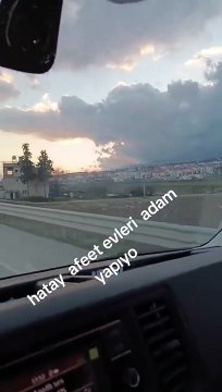 Deprem konutlarını çeken kadının Erdoğan sözleri gündem oldu! “Vatan hainliği bu oluyor işte”