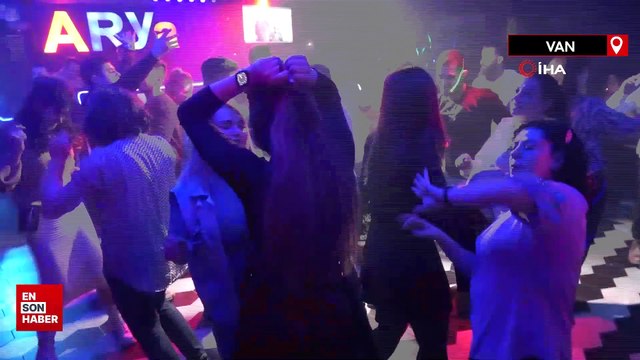 İranlı turistler 4 günlük tatilde Van'a akın etti