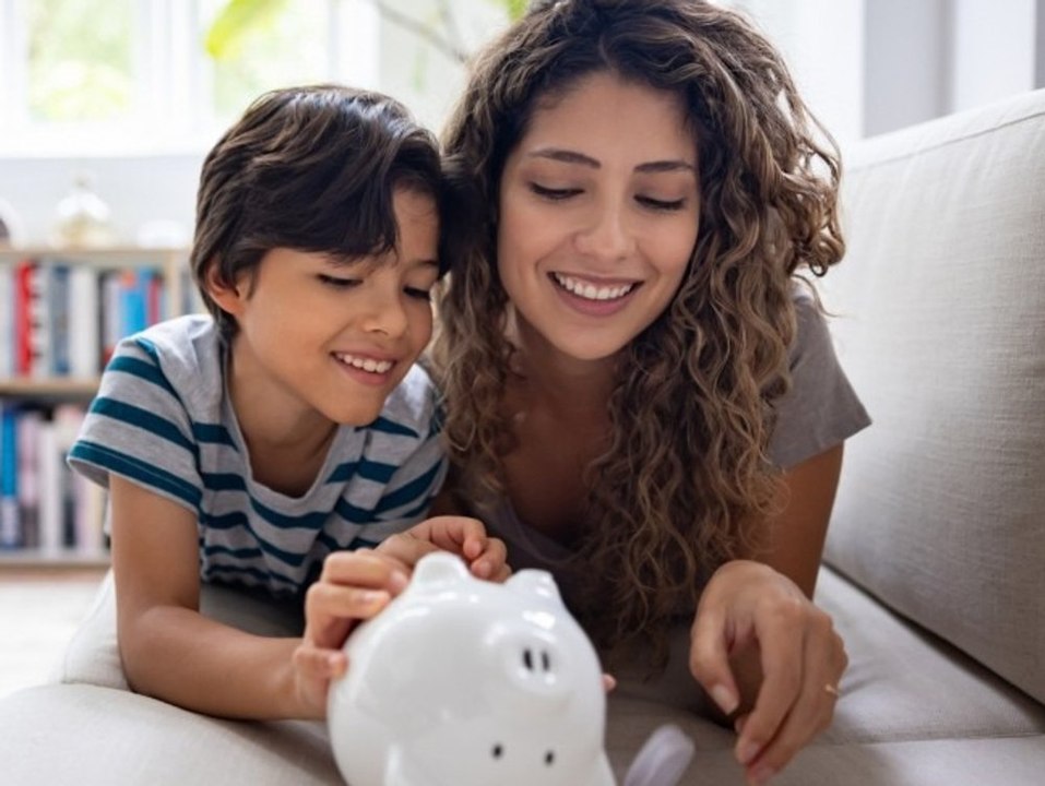 Frühzeitige Vorsorge: Sinnvolle Geldanlagen für den Nachwuchs