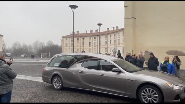 Il feretro di Vittorio Emanuele di Savoia alla Reggia di Venaria Reale