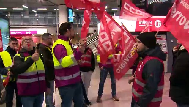 Normalidad en la huelga de Renfe debido a los servicios mínimos